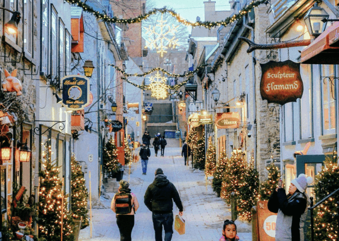 The Magic of Glass Ornaments: A Holiday Keepsake